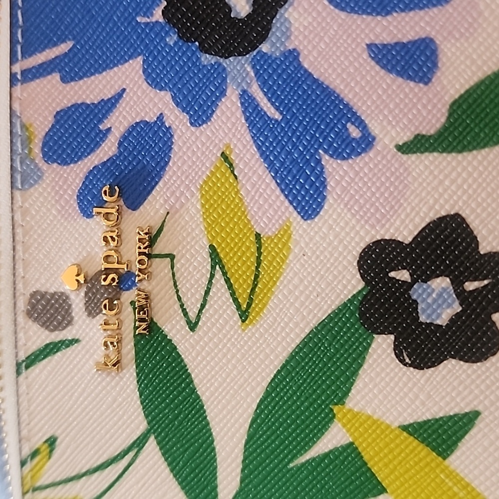Kate Spade Floral Wristlet Nwt - Picture 4 of 5